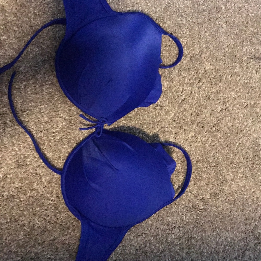 Victoria’s Secret swimsuit top